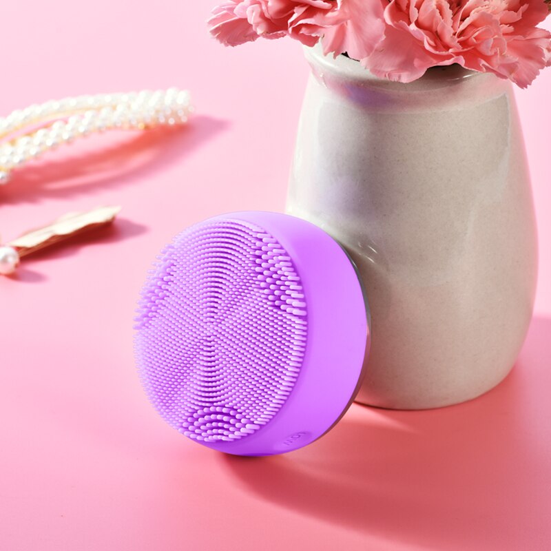2-in-1 LED Facial Cleansing Brush